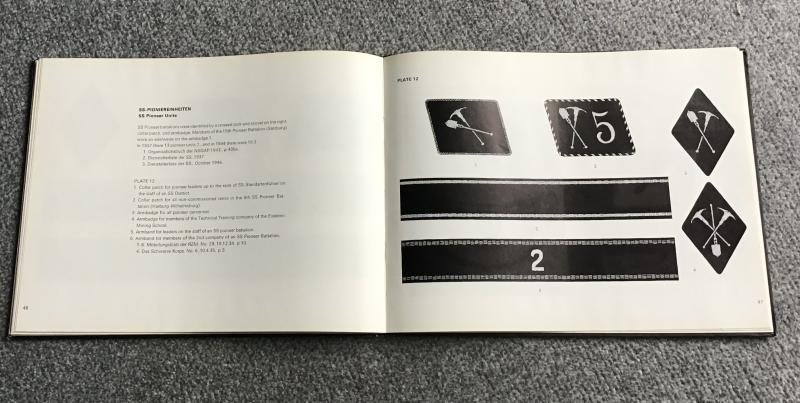 Book-Uniforms of the SS-Mollo — image 3