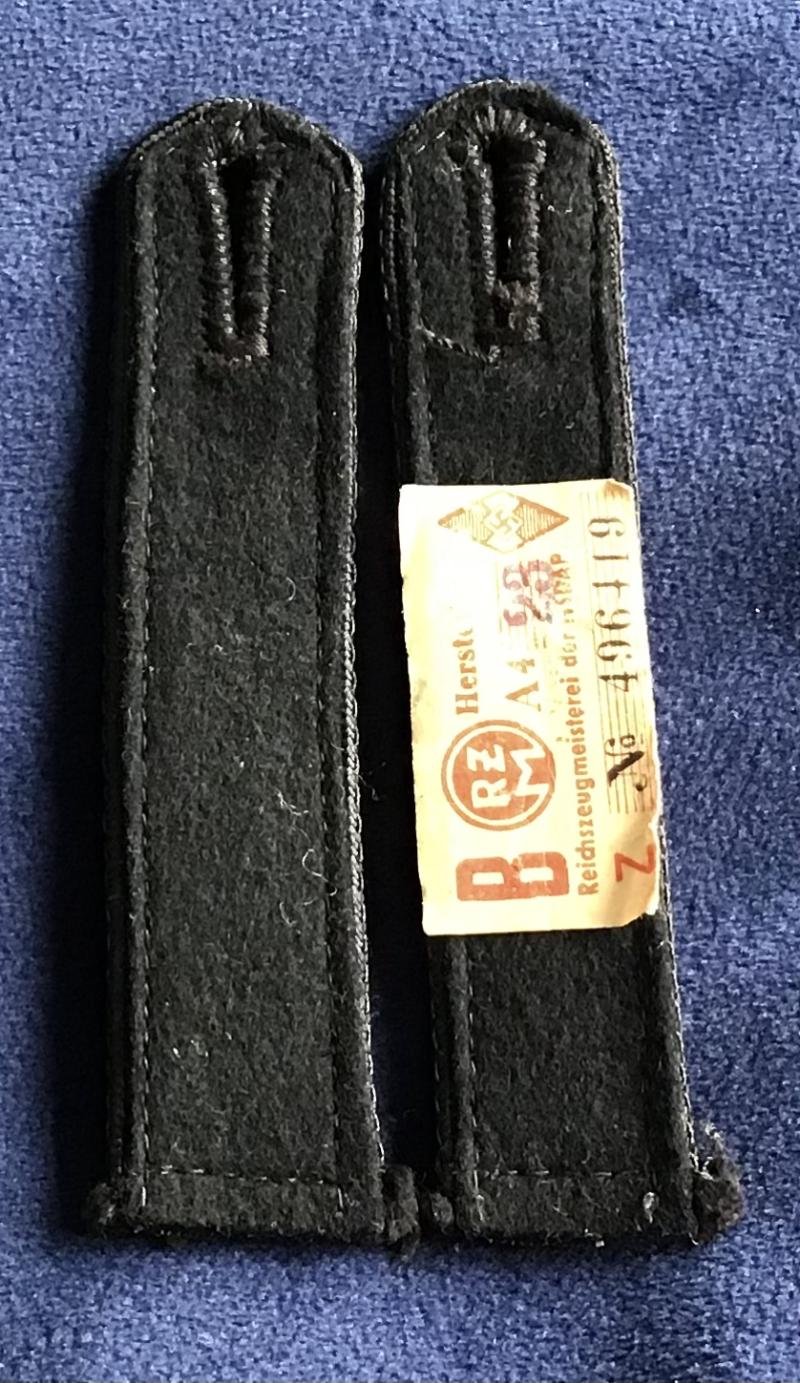 Third Reich DJ Shoulder Boards — image 2