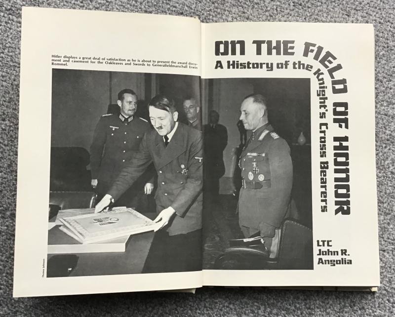 Book-On The Field Of Honour-Angolia — image 2