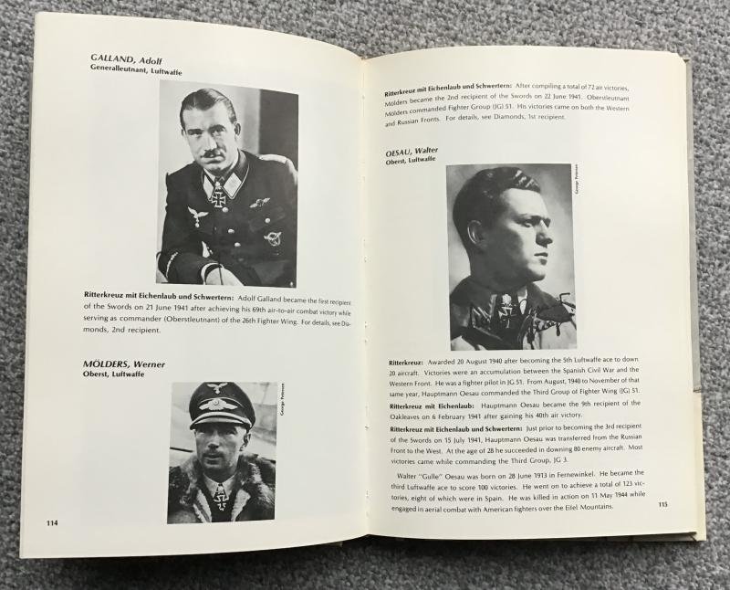 Book-On The Field Of Honour-Angolia — image 5