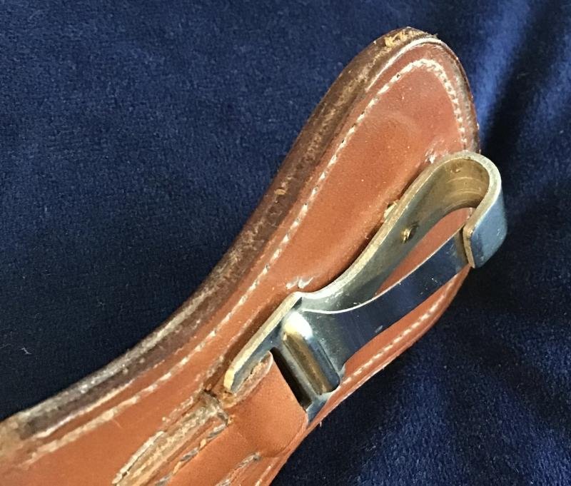 Third Reich Army Officer Dagger Hanger Belt Loop — image 3