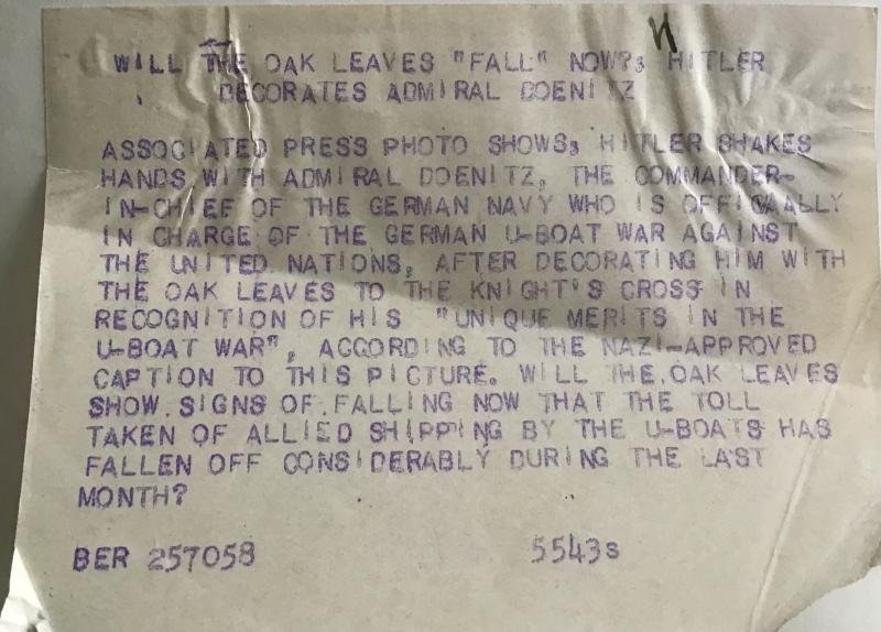 Third Reich Press Photo-Hitler/Doenitz — image 3