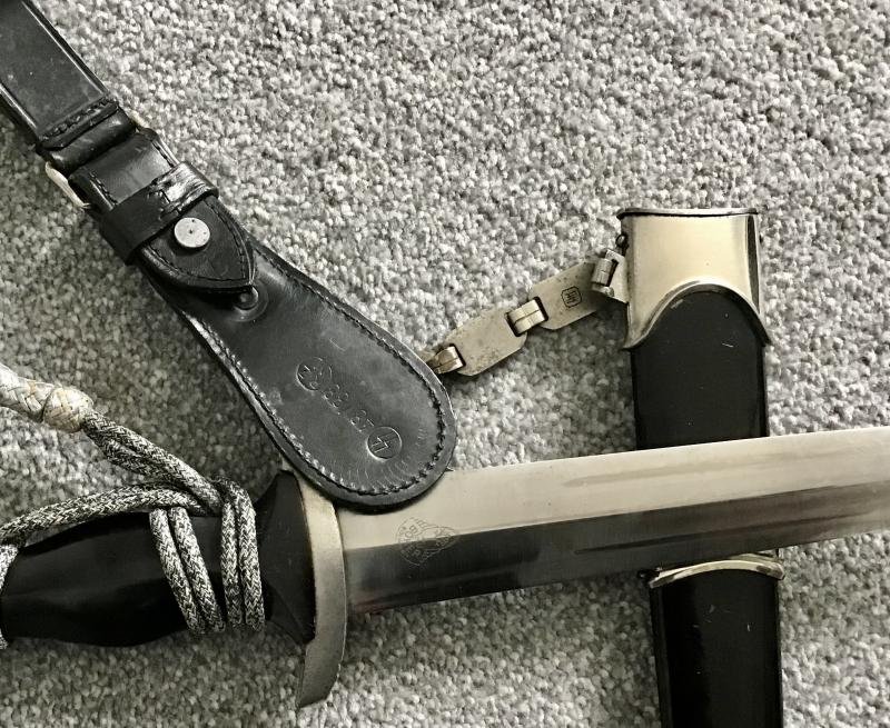 Third Reich SS Chained Dagger-Böker with Capture Details — image 3