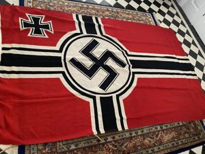 A COMPLETE NAVY MARKED KRIEGSFLAG 150 x 250.