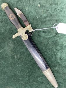 A SUPER EXAMPLE OF A RLB 2nd Pattn MANS DAGGER …
