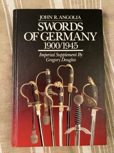 BOOK - SWORDS OF GERMANY 1900-1945.