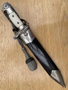 TENO HEWER COMPLETE WITH FROG AND ORIGINAL KNOT-LOWEST NUMBER I …