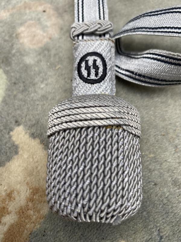 A VERY GOOD REPRODUCTION SS OFFICER BULLION SWORD PORTAPEE. — image 3