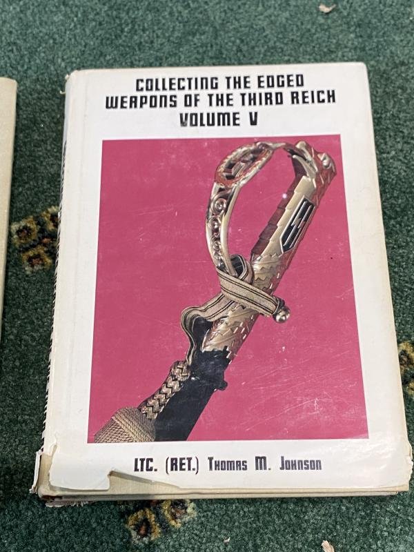 COLLECTING THE EDGED WEAPONS OF THE THIRD REICH VOL V. — image 2