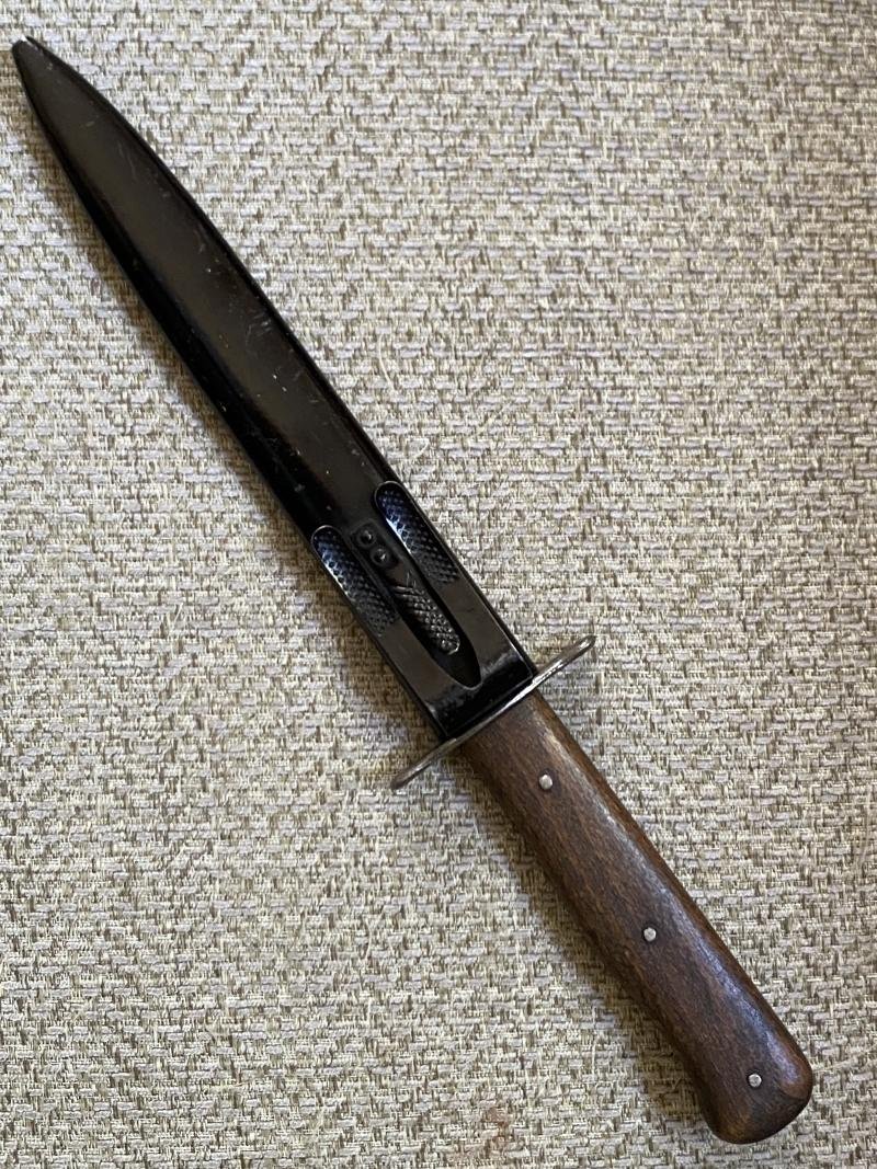 SUPERB LUFTWAFFE FIGHTING KNIFE IN MINT CONDITION '5' MARKED. — image 5