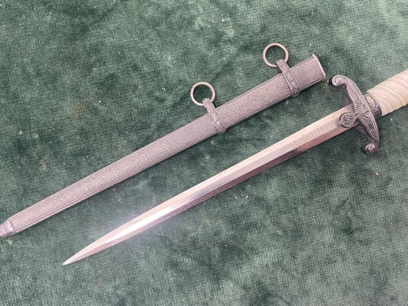 A SUPER AND MINT CONDITIONED MINIATURE ARMY DAGGER BY HORSTER. — image 8