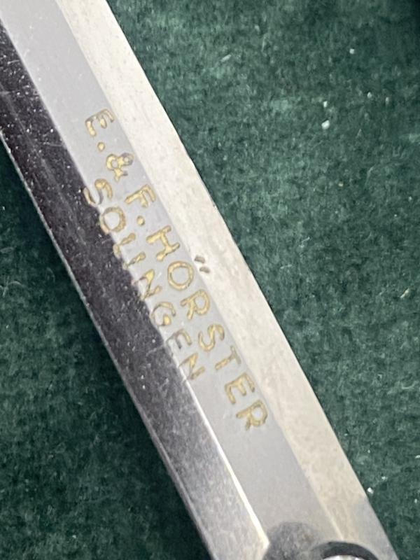 A SUPER AND MINT CONDITIONED MINIATURE ARMY DAGGER BY HORSTER. — image 9