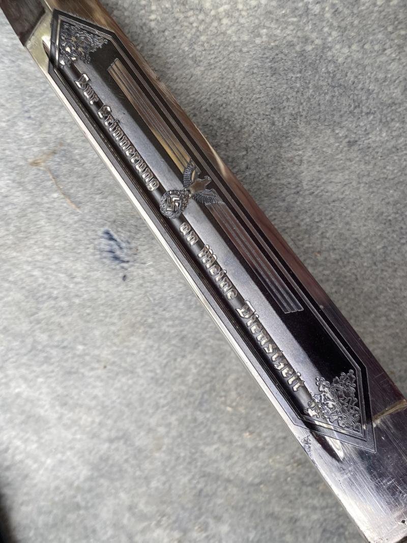 A MOST UNUSUAL ETCHED 'MEMORY OF MY SERVICE TIME' SHORT DRESS BAYONET. — image 6