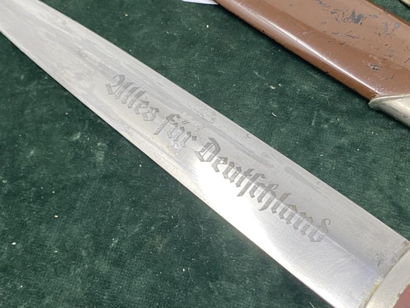 A VERY NICE EXAMPLE OF A SA MANS DAGGER RZM PERIOD WITH HANGER. — image 9