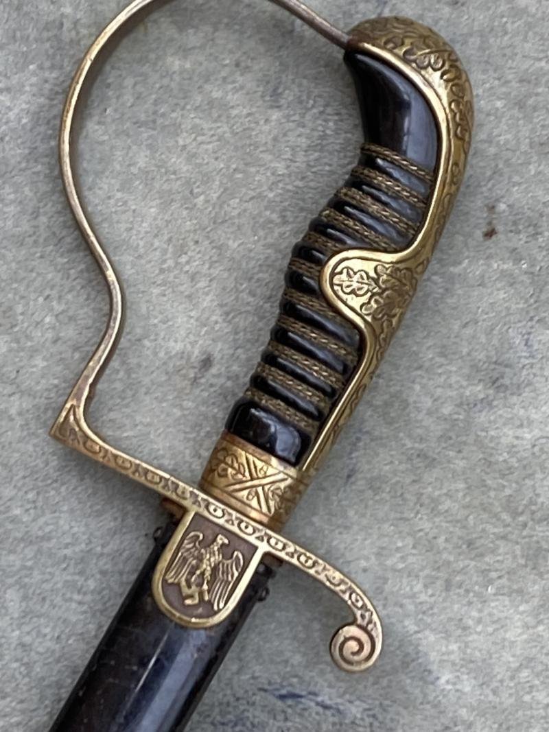 EARLY ALL BRASS WHERMACHT OFFICERS SWORD BY RARE MAKER. — image 3