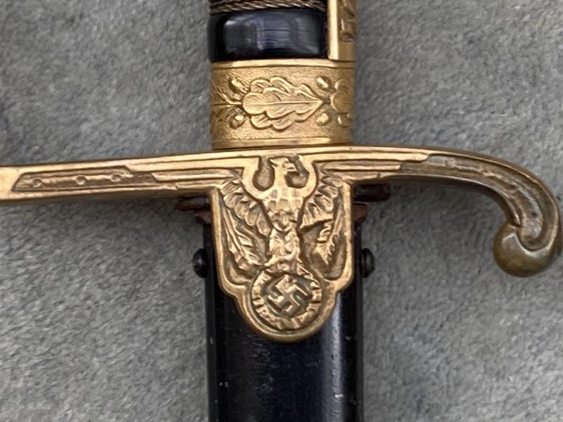 A NICE EARLY ALL BRASS WEHRMACHT OFFICERS SWORD BY ALCOSO. — image 4