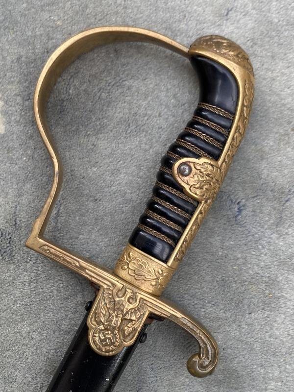 A NICE EARLY ALL BRASS WEHRMACHT OFFICERS SWORD BY ALCOSO. — image 5