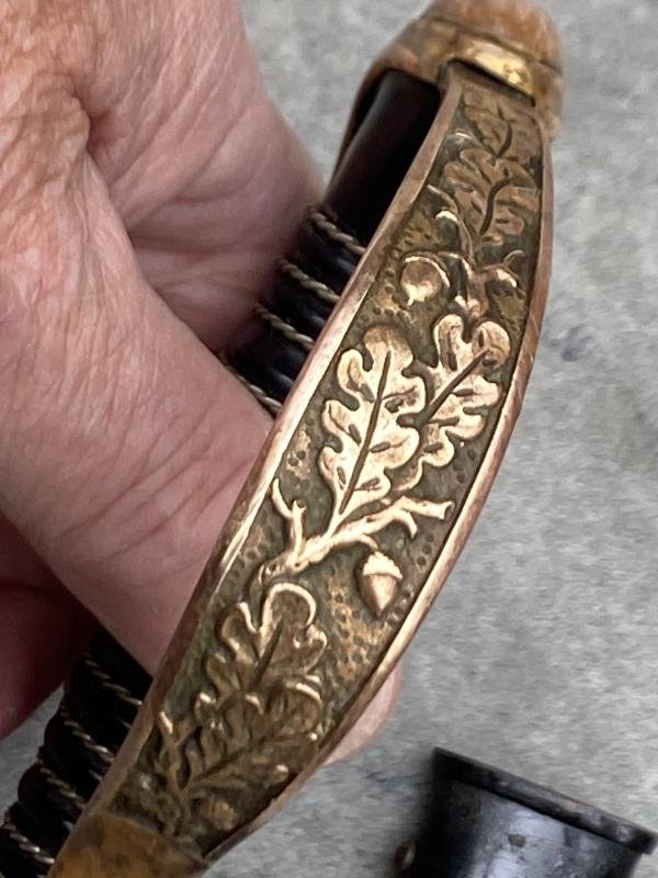 AN UNUSUAL EARLY OFFICERS PARADE SWORD BY ROBERT KLAAS. — image 10