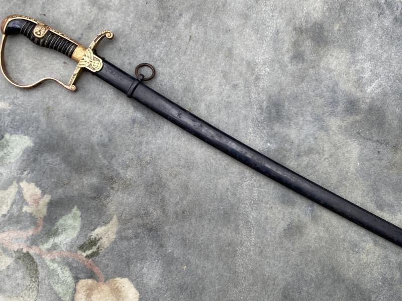 AN UNUSUAL EARLY OFFICERS PARADE SWORD BY ROBERT KLAAS. — image 2
