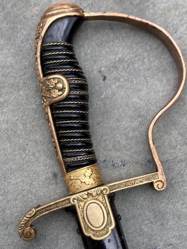 AN UNUSUAL EARLY OFFICERS PARADE SWORD BY ROBERT KLAAS. — image 5