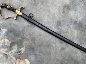 AN UNUSUAL EARLY OFFICERS PARADE SWORD BY ROBERT KLAAS.