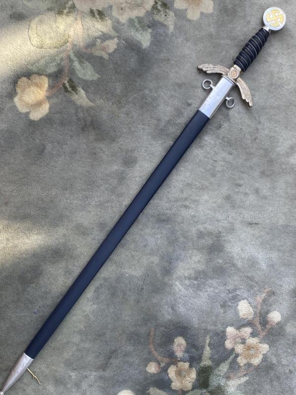 LUFTWAFFE OFFICERS PARADE SWORD 'FLIEGERSCHWERT'. — image 2