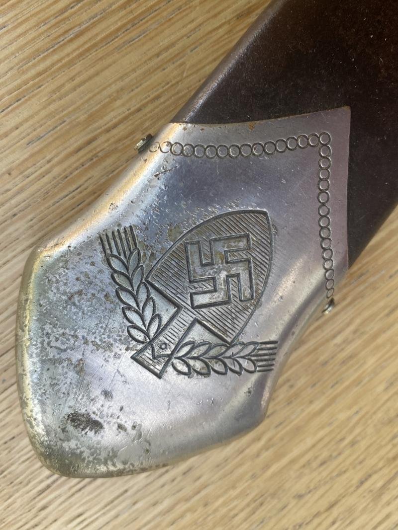 A VERY EARLY AND RARE 'FULL STAG' RAD HEWER. — image 7