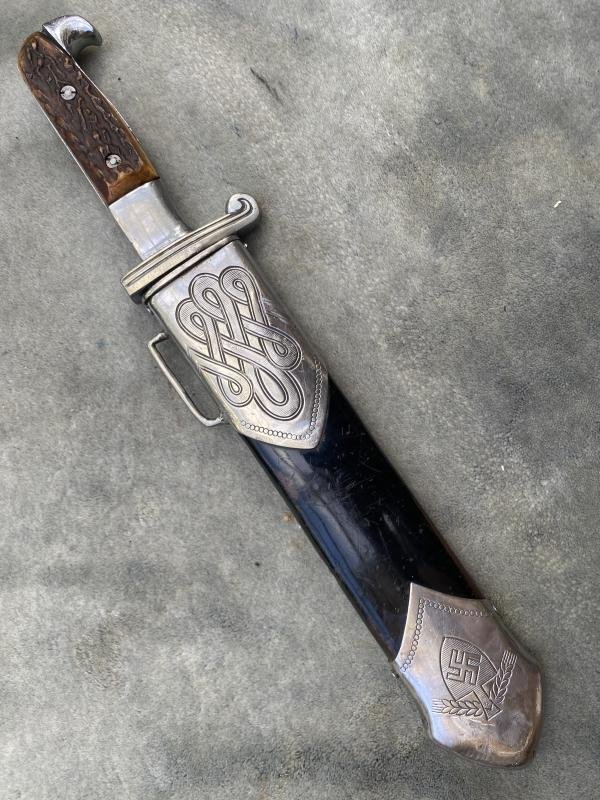 'SPECIAL OFFERING' - EARLY RAD HEWER BY CARL EICKHORN. — image 6