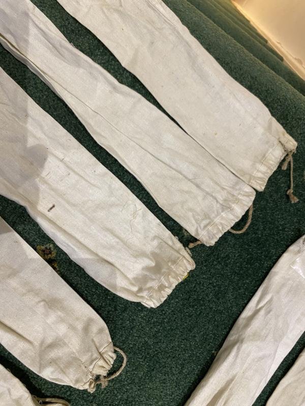 OLD COTTON DRAW STRING DAGGER BAGS. — image 2