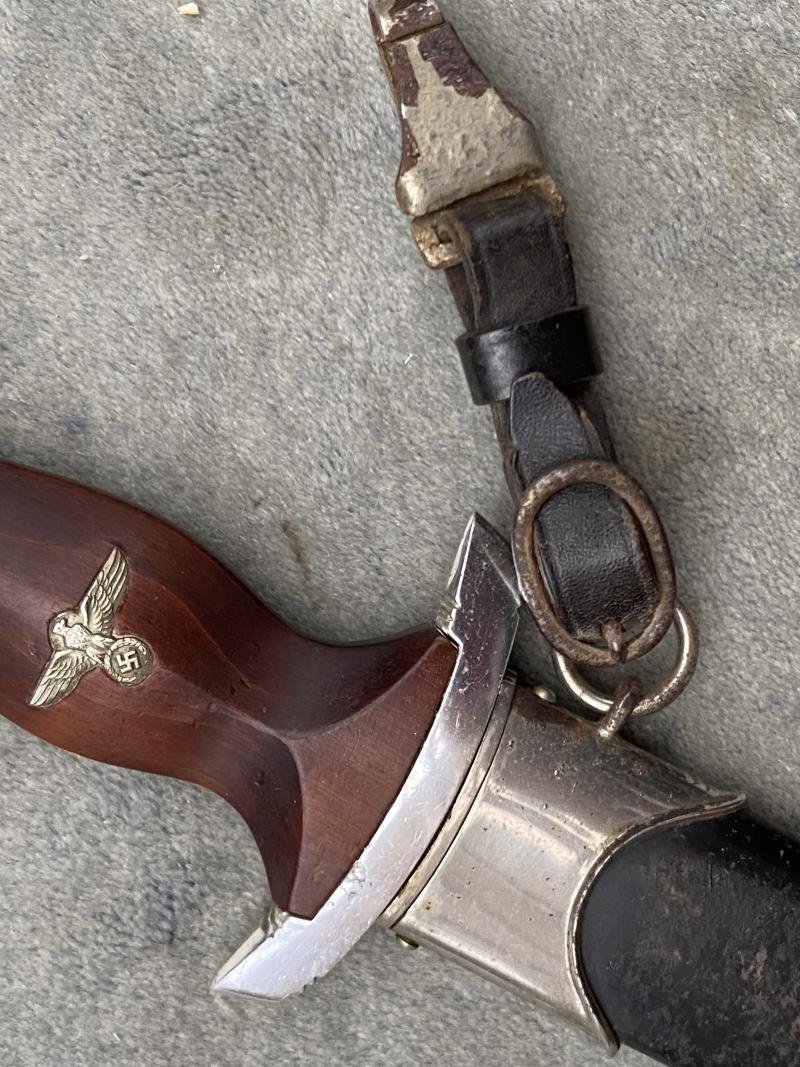 A MOST INTERESTING 'UNTOUCHED' NSKK TRANSITIONAL DAGGER. — image 4