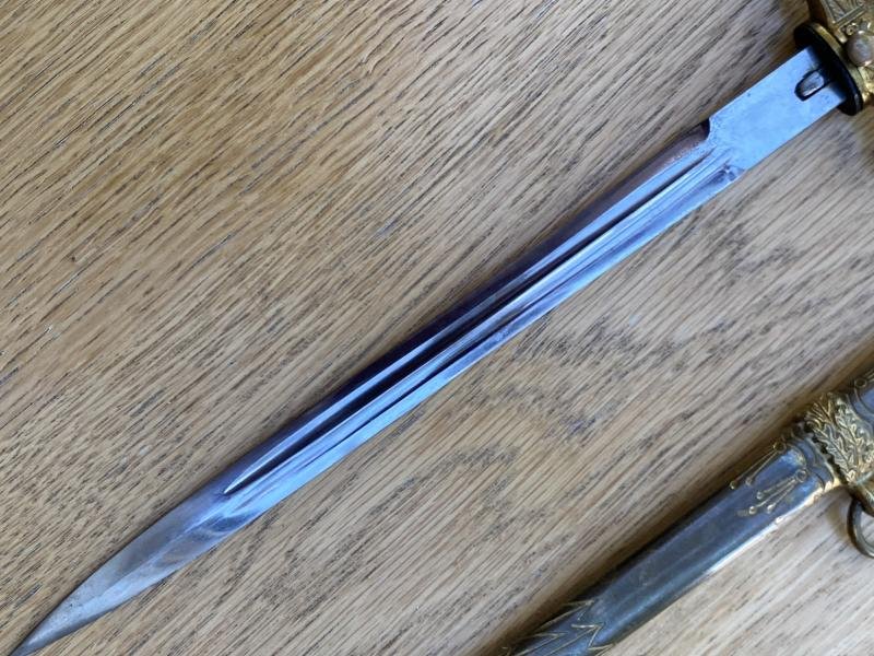 'SPECIAL OFFERING' NAVAL OFFICERS DAGGER BY WKC — image 10