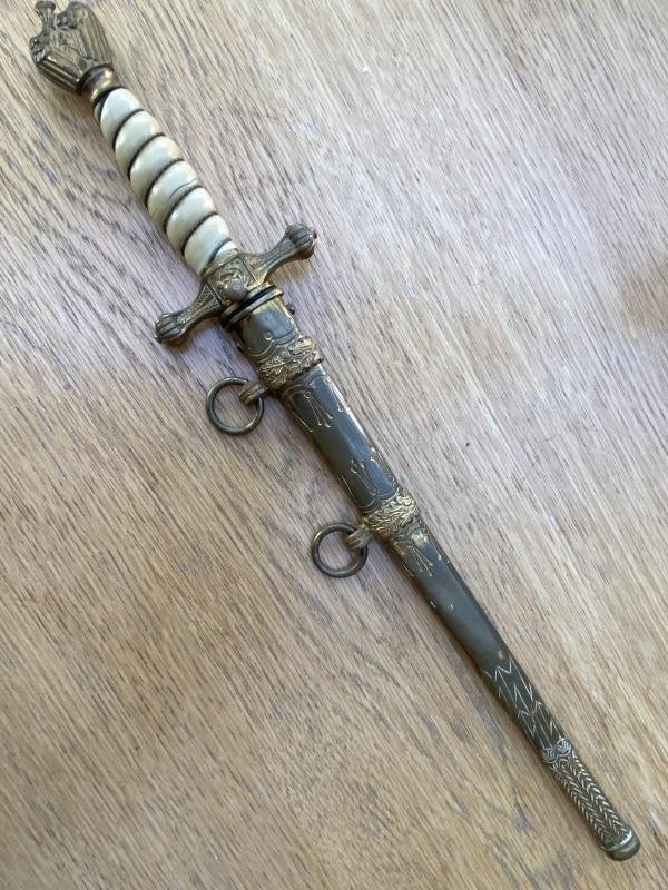 'SPECIAL OFFERING' NAVAL OFFICERS DAGGER BY WKC — image 6