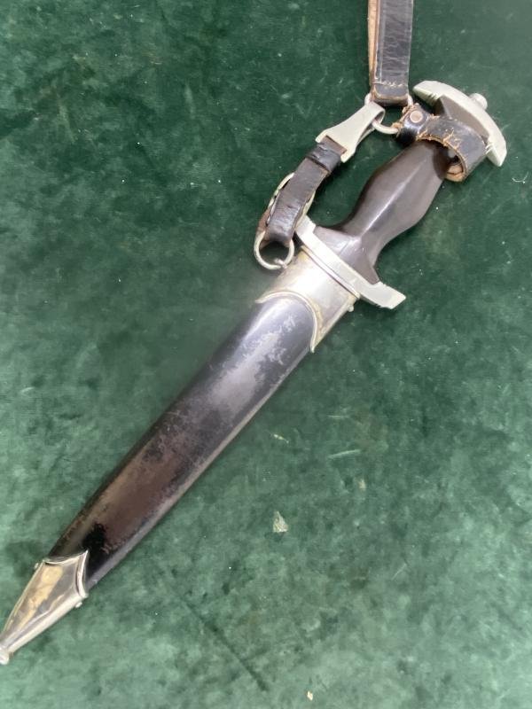 AN EARLY '33 SS DAGGER BY KLAAS WITH PERSONALISATION, SS NUMBERS AND TRIPLE HANGER!!! — image 6