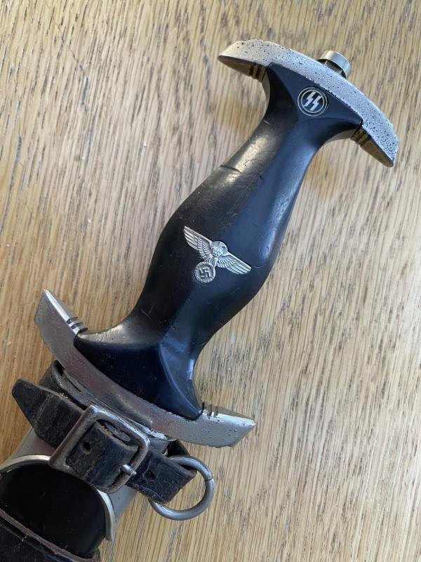 A DOUBLE MARKED 'TRANSITIONAL' EICKHORN '33 SS MANS WITH ORIGINAL VERTICAL HANGER! — image 3