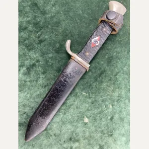 A FINE EXAMPLE OF A HITLER YOUTH KNIFE WITH FULL …