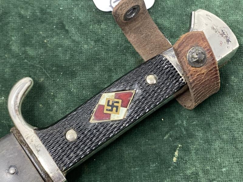 EXTREMELY EARLY, INITIAL PRODUCTION HITLER YOUTH KNIFE BY EICKHORN. — image 3