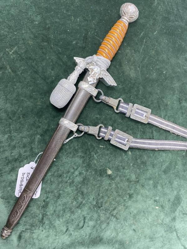 LUFTWAFFE 2nd Pattn. DAGGER BY EICKHORN WITH DISTRIBUTOR MARKED BLADE, HANGERS & KNOT. — image 2