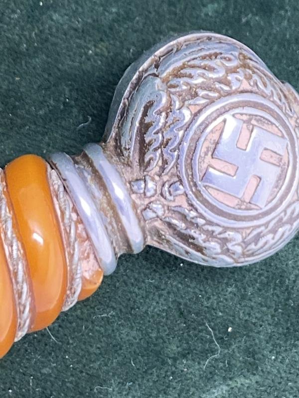 LUFTWAFFE 2nd Pattn. DAGGER BY EICKHORN WITH DISTRIBUTOR MARKED BLADE, HANGERS & KNOT. — image 5