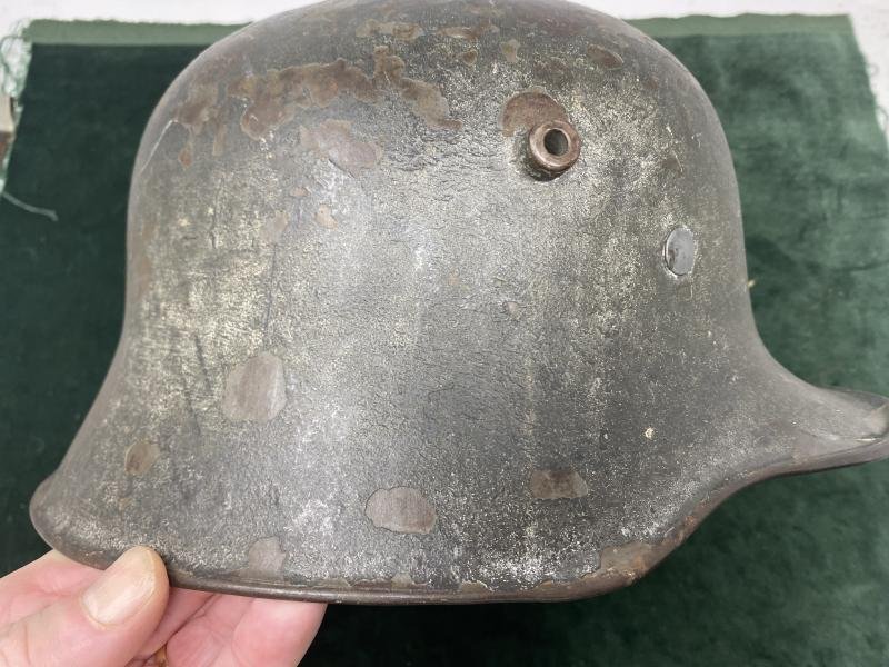 THIRD REICH M18 TRANSITIONAL STEEL HELMET. — image 5