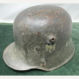 THIRD REICH M18 TRANSITIONAL STEEL HELMET.