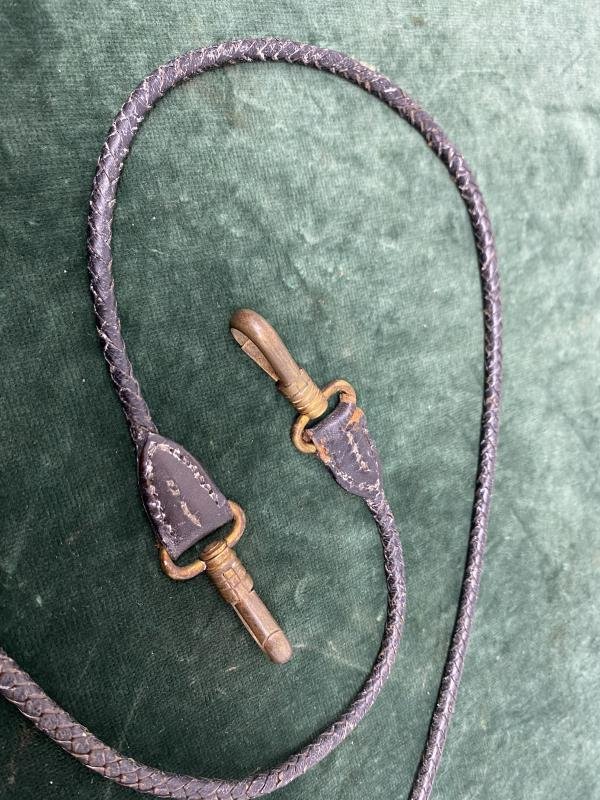 EXTREMELY RARE SET OF 'DOG LEAD' LEATHER HANGERS FOR NAVY SWORD. — image 6