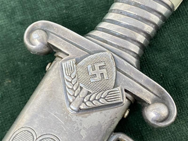 RAD OFFICERS DAGGER BY WEYERSBERG. — image 4