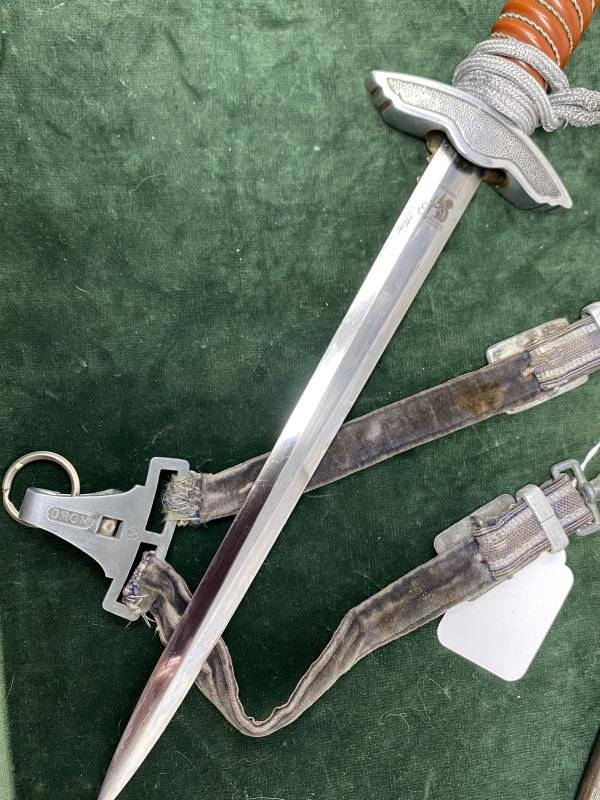 2nd Pattn. LUFTWAFFE DAGGER BY EICKHORN WITH GILDED SWAZ's , STRSPS & KNOT. — image 7