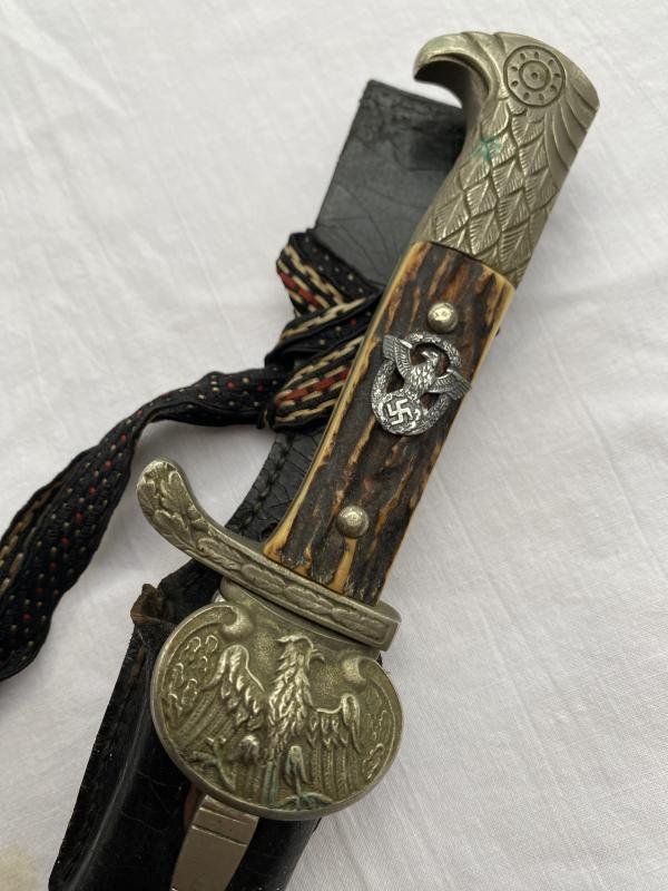 THIRD REICH SHORT CLAMSHELL POLICE BAYONET BY ALCOSO. . — image 3