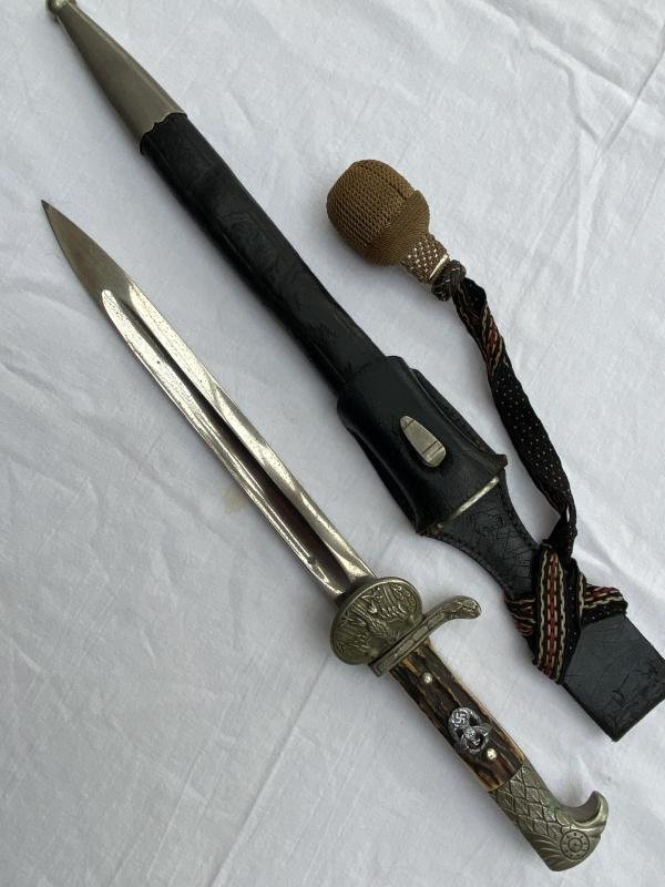 THIRD REICH SHORT CLAMSHELL POLICE BAYONET BY ALCOSO. . — image 7
