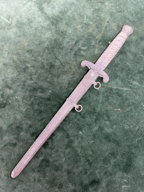 MINIATURE THIRD REICH ARMY DAGGER. — image 2