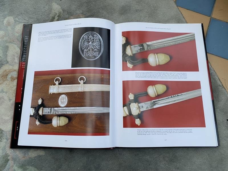 GERMAN DAGGERS OF WORLD WAR II BY Thomas M Johnson Vol IV — image 5