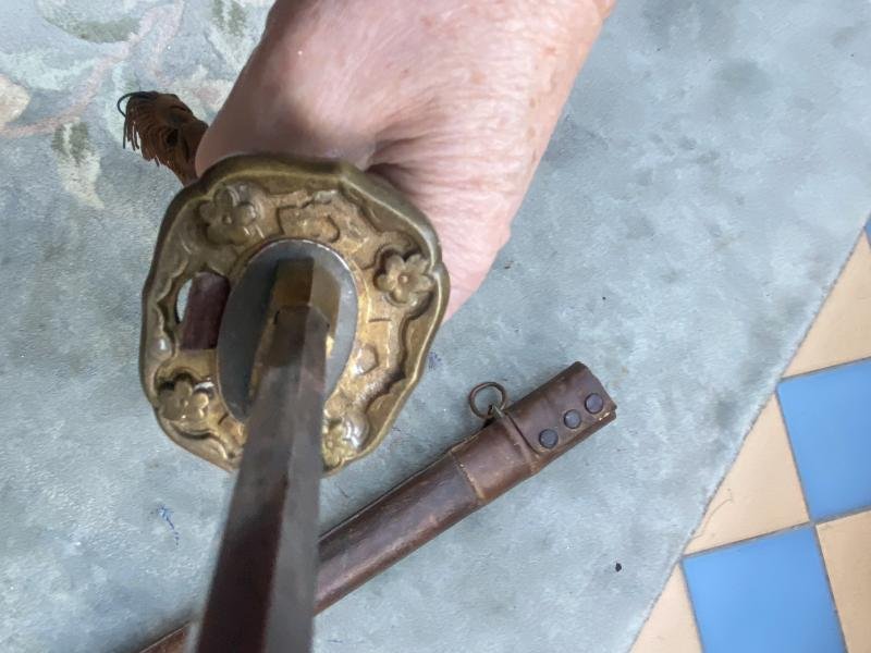 WW2 JAPANESE OFFICERS KATANA/SAMURAI SWORD WITH BATTLE COVER AND ORIGINSL 'KNOT' — image 9