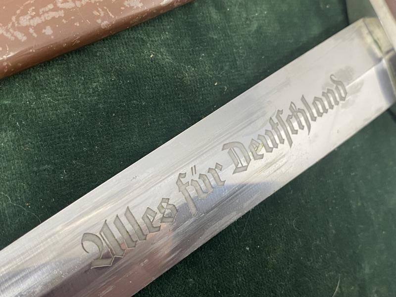 A Nr. MINT CONDITIONED EARLY SA DAGGER BY MOST DESIRABLE MAKER 'BISMARK'. — image 9