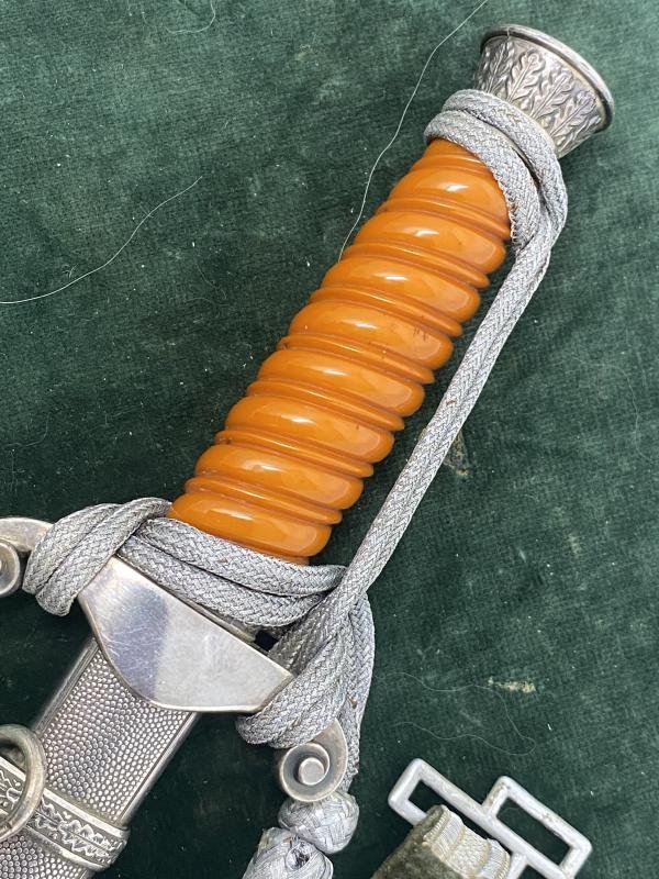 AN ABSOLUTELY STONE MINT ARMY DAGGER & HANGERS/KNOT BY EICKHORN. — image 6